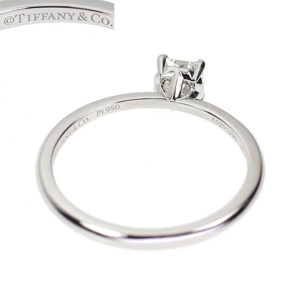Кольцо с бриллиантом Tiffany & Co Pt950 0,33 карата G VVS1 3EX настоящее - подлинное бесплатная доставка от - Изображение 2 из 4