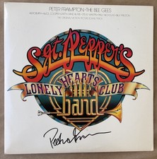 Album discografico autografo firmato Peter Frampton JSA Sgt Peppers con poster ecc