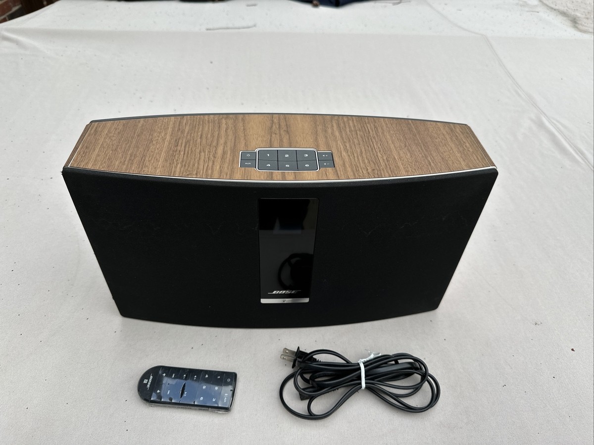 Bose SoundTouch 30 series 3 WiFiスピーカー Amazon.co.jp: Bose SoundTouch 30 Series III wireless music