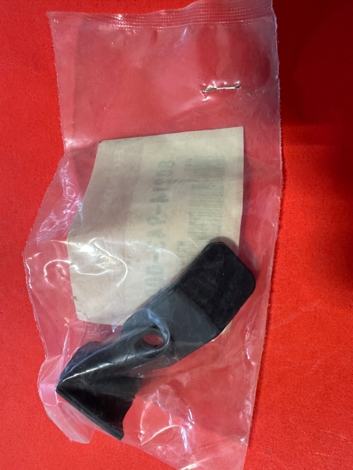 Genuine Honda OEM Rear Tool Box Rubber Latch - Part #80214-HM5-850