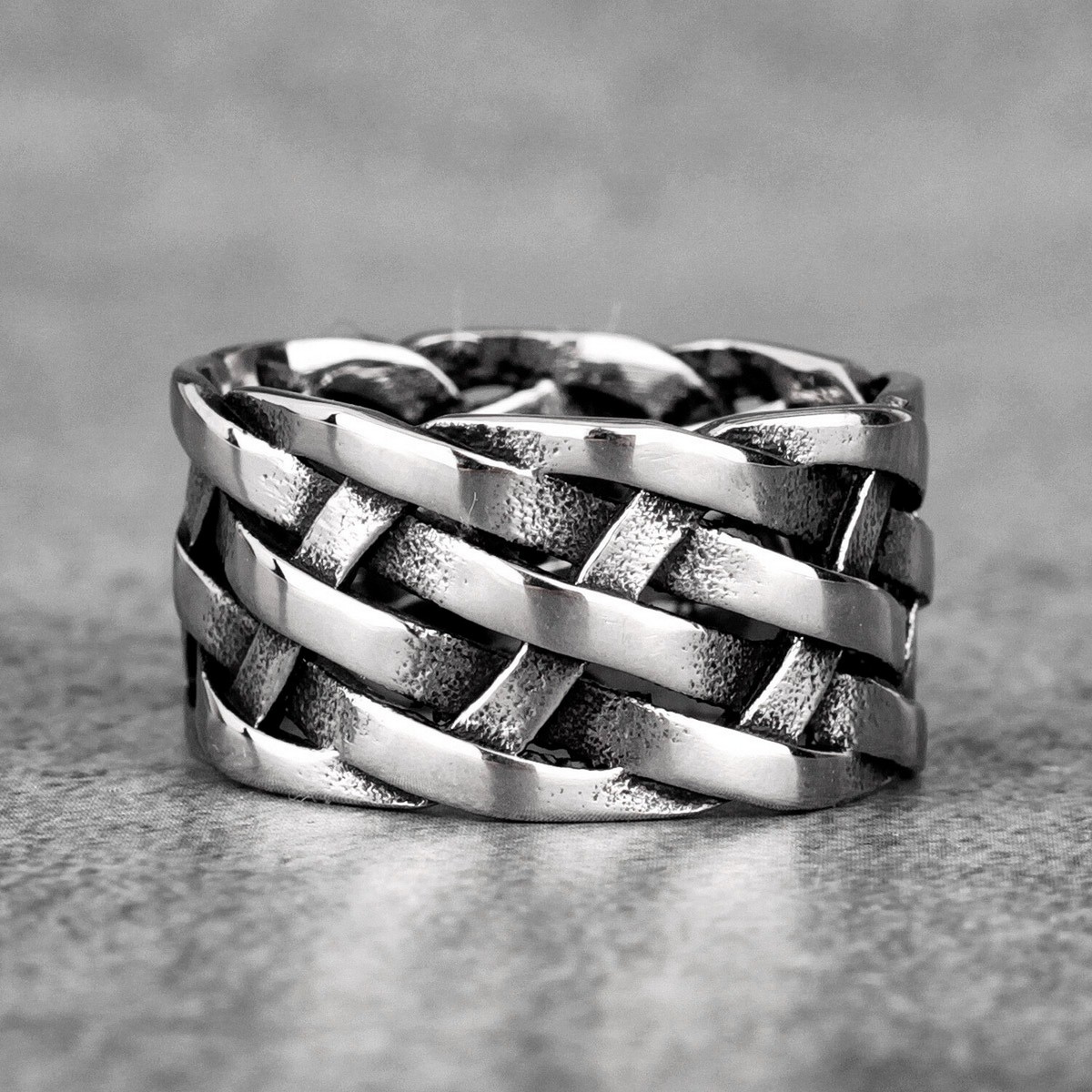 Weaving Hollow Stainless Steel Mens Rings Trendy Simple Unique