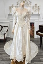 Union Made Vintage 80s Ivory Satin Sequin  Lace Long Sleeve Wedding Dress sz 10