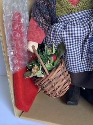 Birgitte Frigast Scandinavian Girl & Basket Danish Doll/9”& NIB