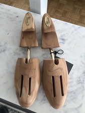 Pair of Allen Edmonds Cedar Wooden Shoe Tree/ Stretcher Men's Small