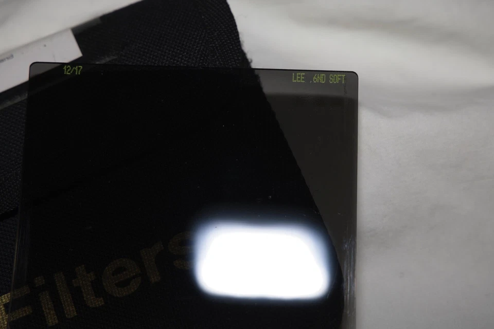 Lee 100 Filter Holder w/ 0.6 (2 Stop) ND Soft Grad Filter, 72mm Adapter Ring - Image 2 of 2