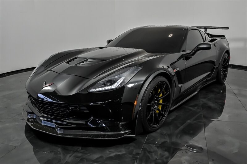 2016 Black Chevrolet Corvette   | C7 Corvette Photo 5