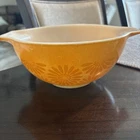 Vintage 1970s Pyrex Orange Sunflower Daisy Cinderella Mixing Bowl 442 – 1.5 Qt