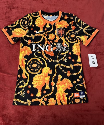 Netherlands x Patta Men's Academy Pro Short-Sleeve Soccer Top / IH1678-010 Small