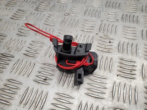 AUDI Q5 8R Motor für Tankdeckelverriegelung 8K0862153D 3.20 Petrol 33438326