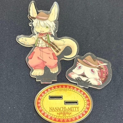 Made in Abyss Ausstellung Nanachi & Mitty Acrylständer