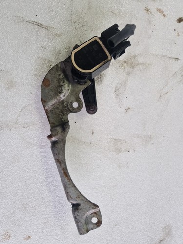83C* Mercedes W204 Niveausensor Leuchtweiteregulierung Vorne Links A0045428518