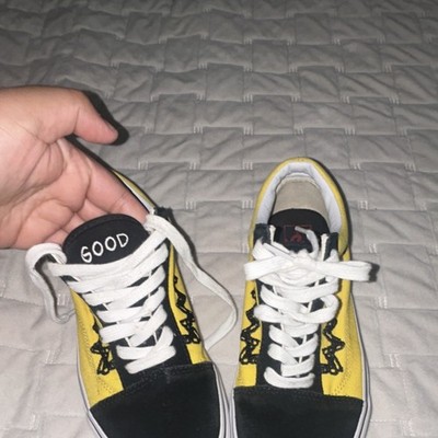 VANS x Peanuts Snoopy Yellow/Black/White Low Top Lace Up Sneakers Athletic