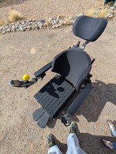 quantum q6 edge 3 stretto power wheelchair
