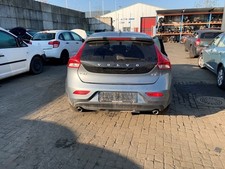 Essieu Volvo V40