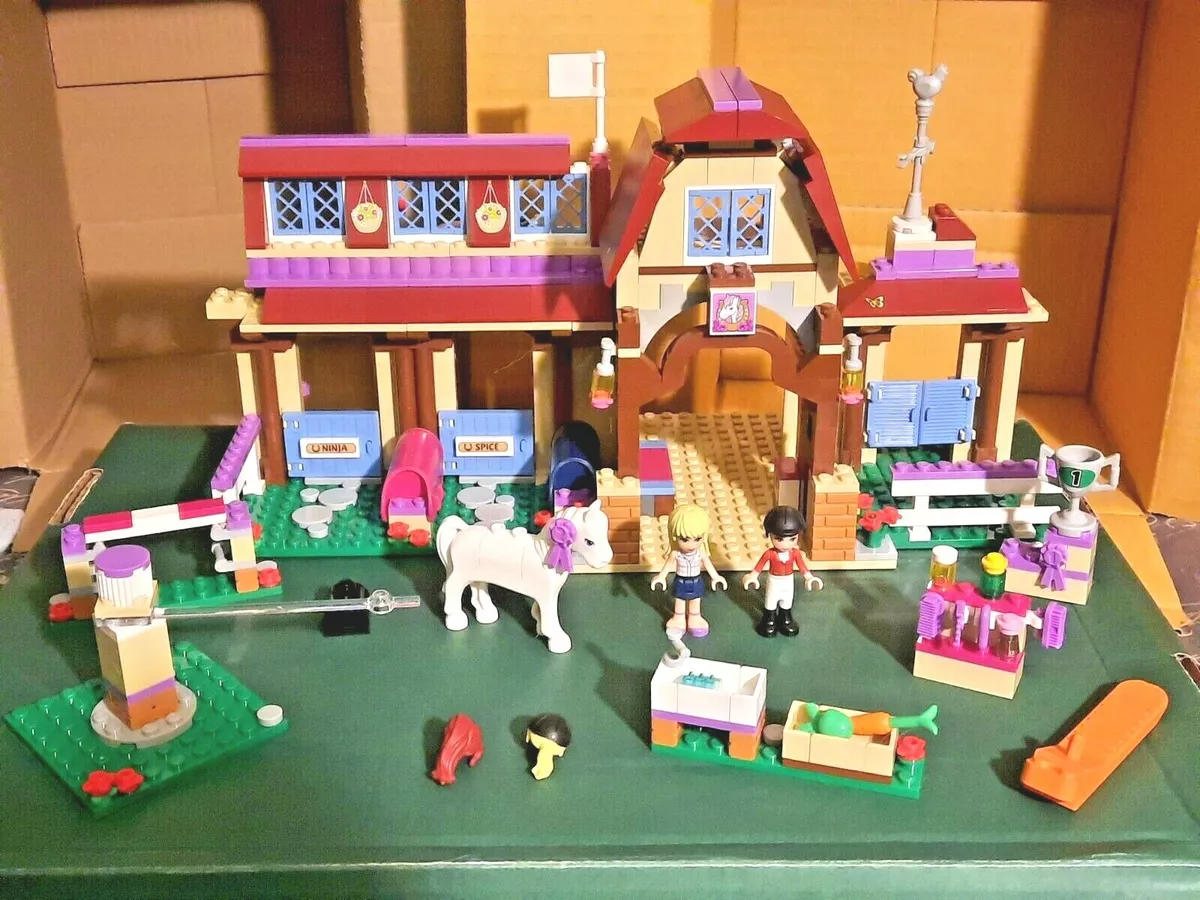 LEGO Friends Heartlake Riding Club 41126 - Missing several pcs -Near  complete