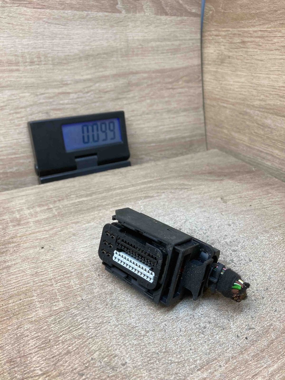 0015450930 09445851 Mercedes Benz Connector Plug Unit Computer 