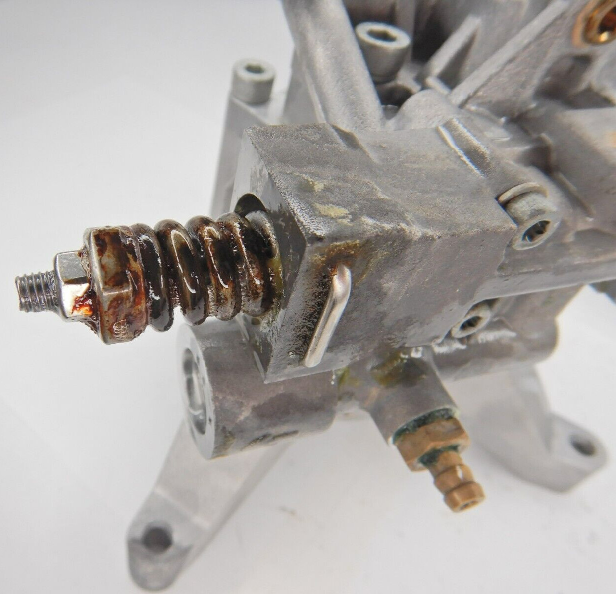 Universal 2800psi Power Pressure Washer Water Pump 2.3gpm 308653052