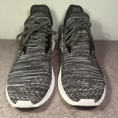 Puma NWOB charcoal Evoknit 