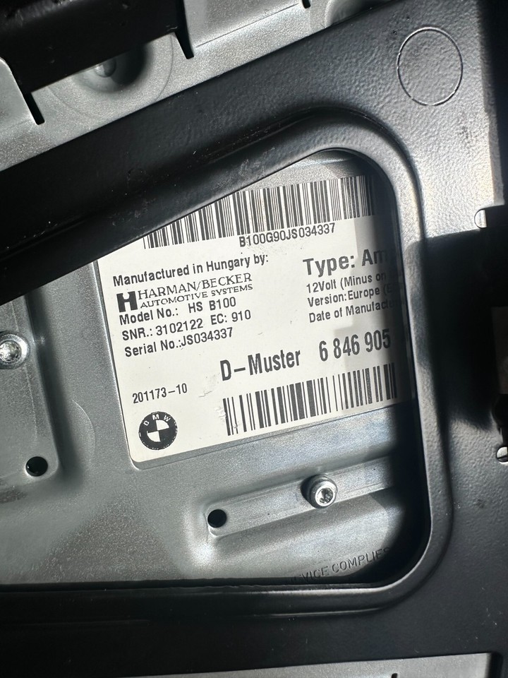 BMW 1 SERIES F20 5 DOOR HARMAN KARDON SPEAKER SYSTEM AMPLIFIER