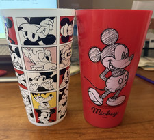 New Disney Mickey  Minnie Mouse 32 oz. Plastic Cup Lot of 2 NWT 