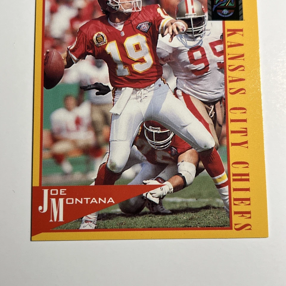 1995 Classic NFL Experience #43 Joe Montana Kansas City Chiefs HOF - Image 3 of 4