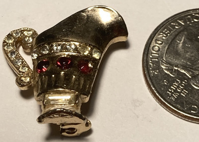 Clear & Faux Ruby Red rhinestone Drinking Pitcher Brooch Pin OLD Vintage   .98''