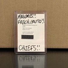 2025 Select Patrick Mahomes II Jumbo Signature Swatch Jersey Prizm Auto