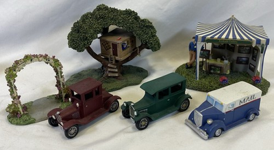 #ad Vintage Hawthorne Village 6 Piece Lot Treehouse Cars Trellis $24.99