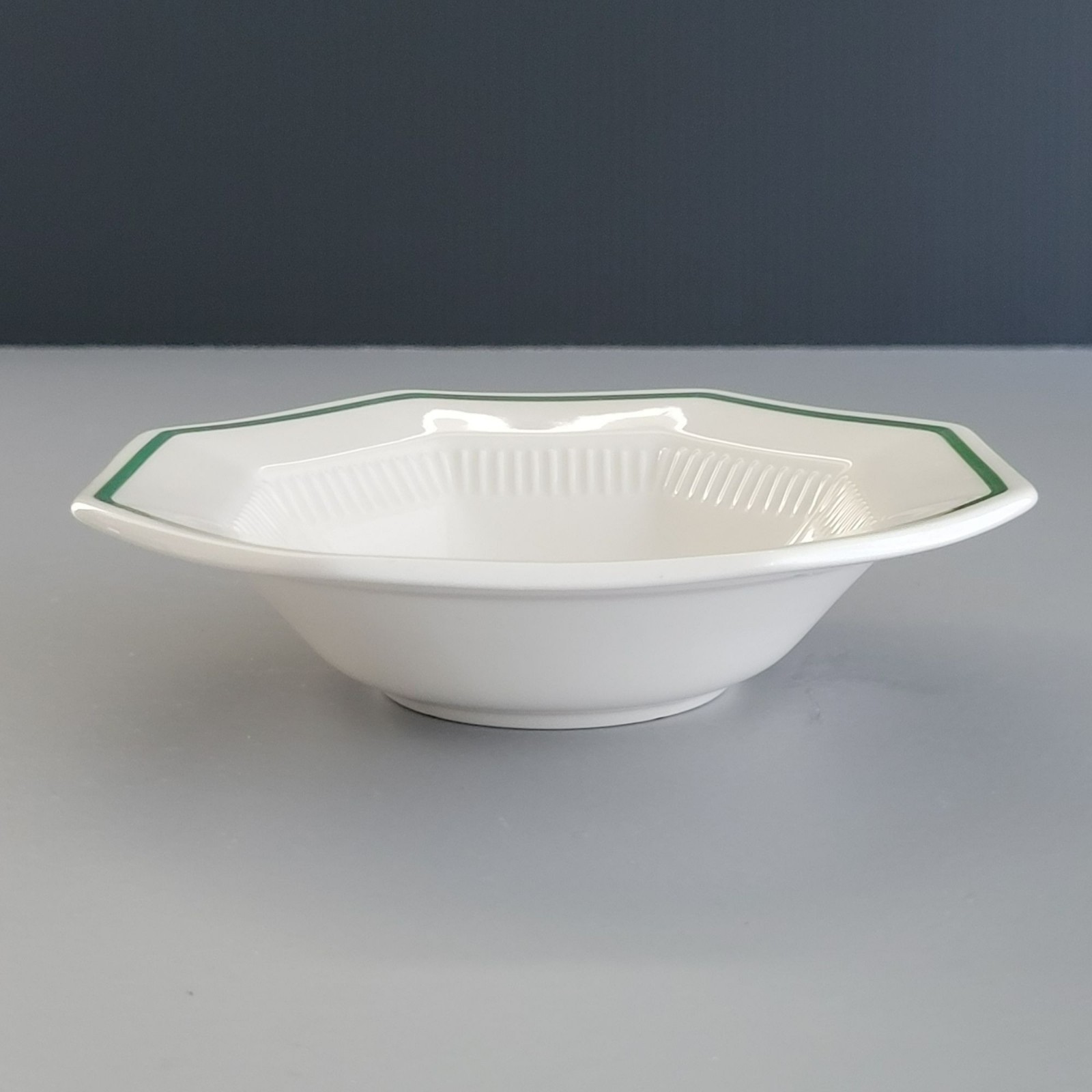 Nikko Christmastime Dessert Berry Bowl Octagonal Shape Festive Holiday Dishes