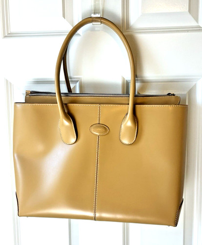 Tod's D-Bag Tote/Shoulder Bag Vintage NWT - Beige