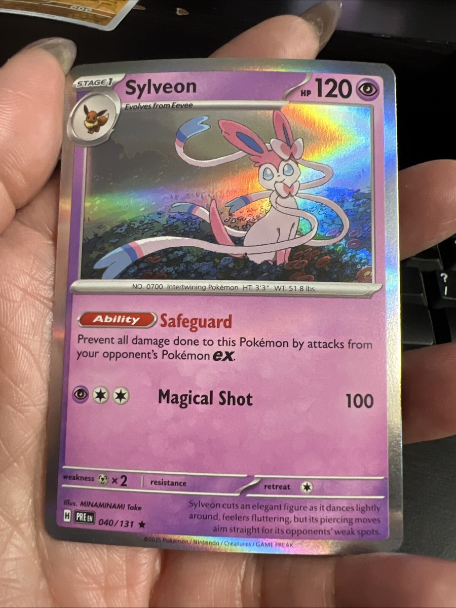 Sylveon Holo Rare 040/131 Prismatic Evolutions English Pokemon Card