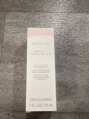 Mary Kay Timewise Day Solution Sunscreen 1 oz SPF 25 New in Box Free Shipping!