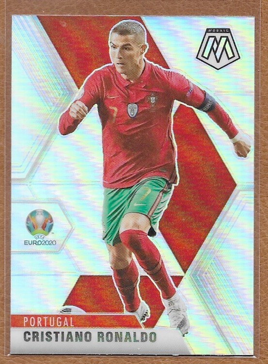 2020-21 Panini Mosaic UEFA Euro Cristiano Ronaldo Silver Prizm Refractor No. 160