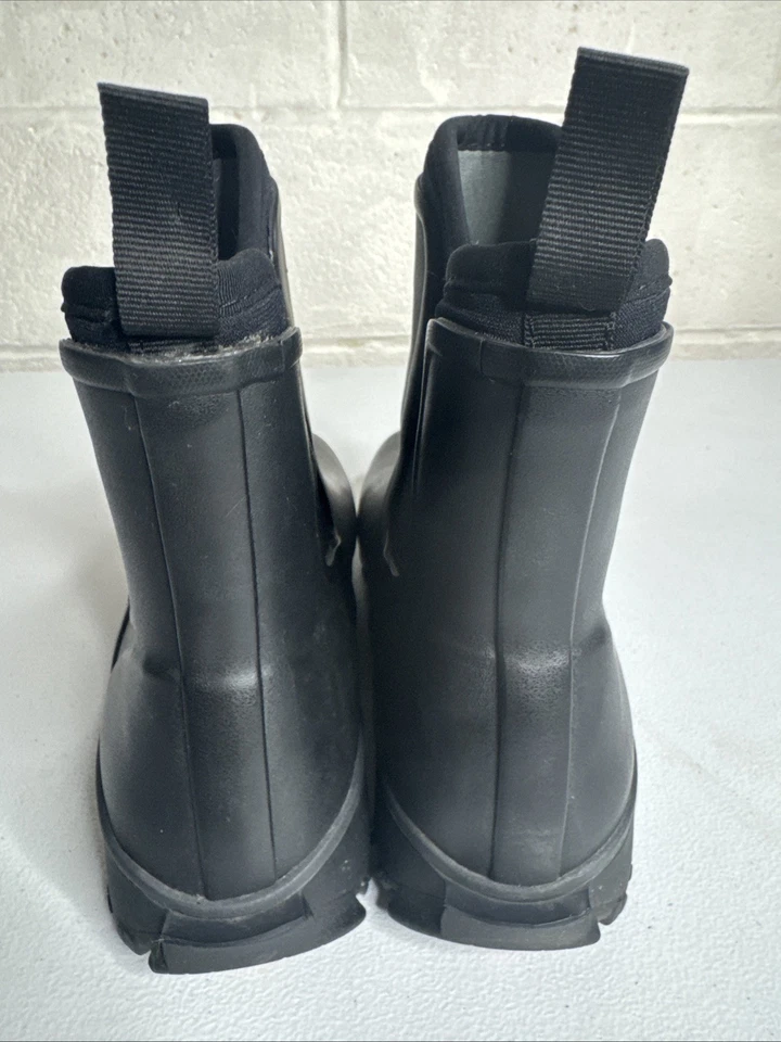 Women's Bogs Sauvie Chooka Black Slip On Boots Waterproof Garden Rain Size 11 - Image 2 of 4