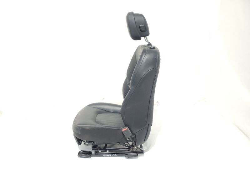2018 Maserati Levante OEM Front Right Seat