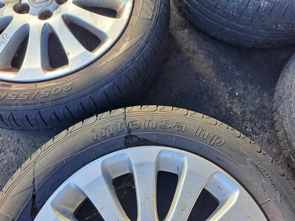 Subaru Impreza 3 1 Satz Alufelgen Typ GR mit Sava Reifen 205/55R16 Dot 0619 - Bild 2 von 4