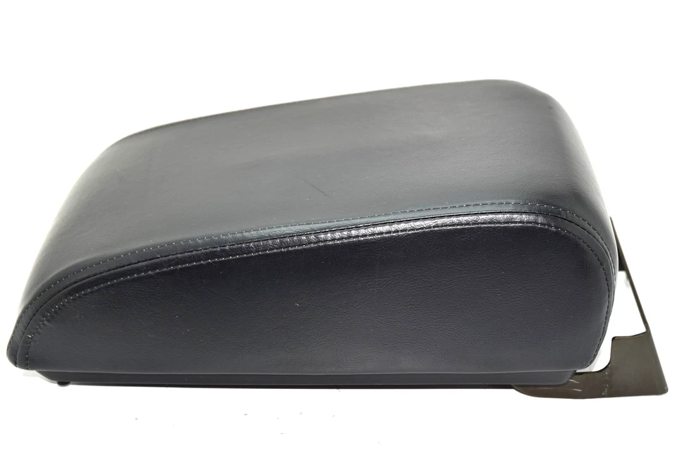 💎2003-2006 Infiniti G35 Black Sedan Center Console Leather Armrest NO VENTS OEM - Image 3 of 4