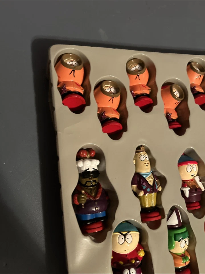 South Park Collector Chess Game Set Comedy Central Cardinal - Image 3 of 4