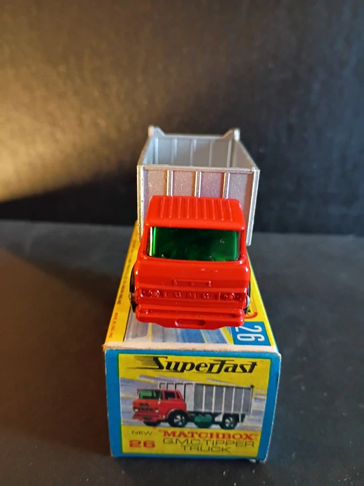 Matchbox  Superfast #26 GMC Tipper Truck VN/MINT  In Original G Box - Image 4 of 4