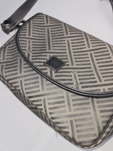 VTG Givenchy Crossbody Bag Vintage 90's Y2K Grey & Black Spell-Out Shoulder Hand - Picture 7 of 20