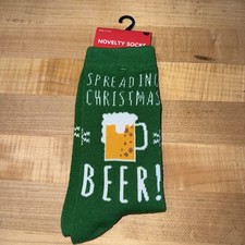 Novelty Socks Adult Spreading Christmas Beer Green Size 4-10