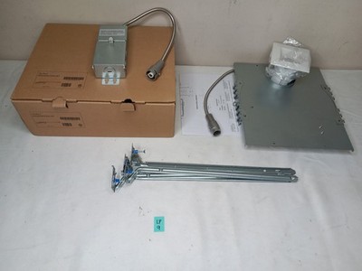 WAC Lighting Ion 2'' LED Square Canless Downlight with Frame in Kit R2DSDN-F930