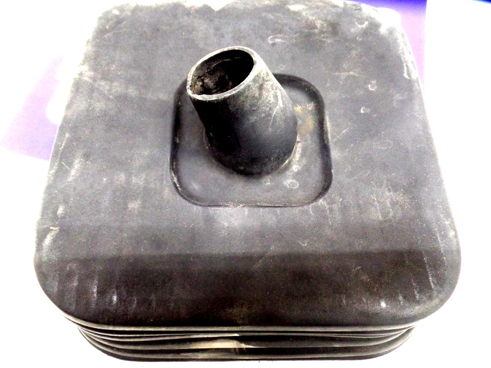 🔥🔥🔥1988-1994 Chevy GMC C/K 1500 2500 3500 Shifter Boot Floor Cover OEM 🔥🔥🔥 Foto 2 de 4