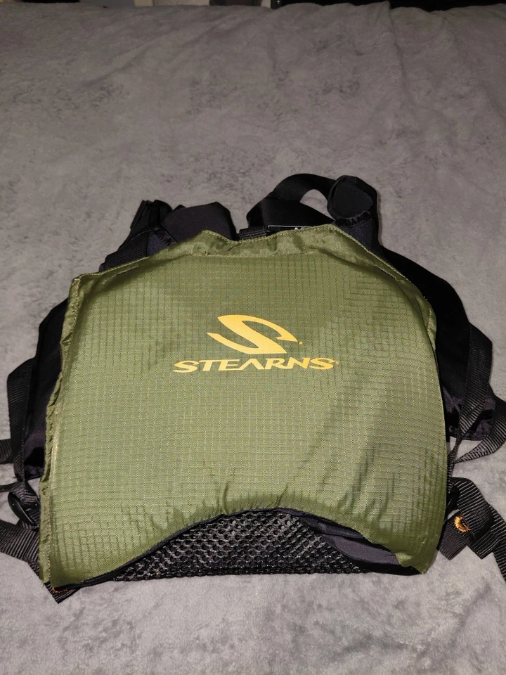  Fishing vest, NWT Size:Adult Universal - Image 4 of 4