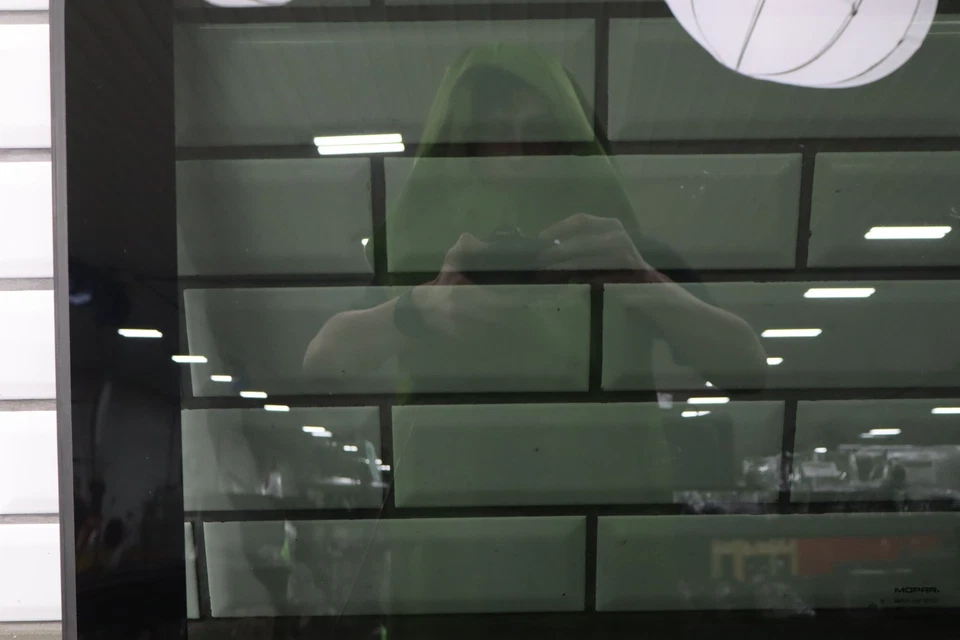 Panel de vidrio techo corredizo OEM Dodge Challenger 08-14 Foto 3 de 4