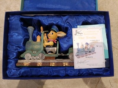 PENDELFIN RABBITS '' THE TRAIN '' RARE LIMITED EDITION OF 500 IN PERFECT CONDITION