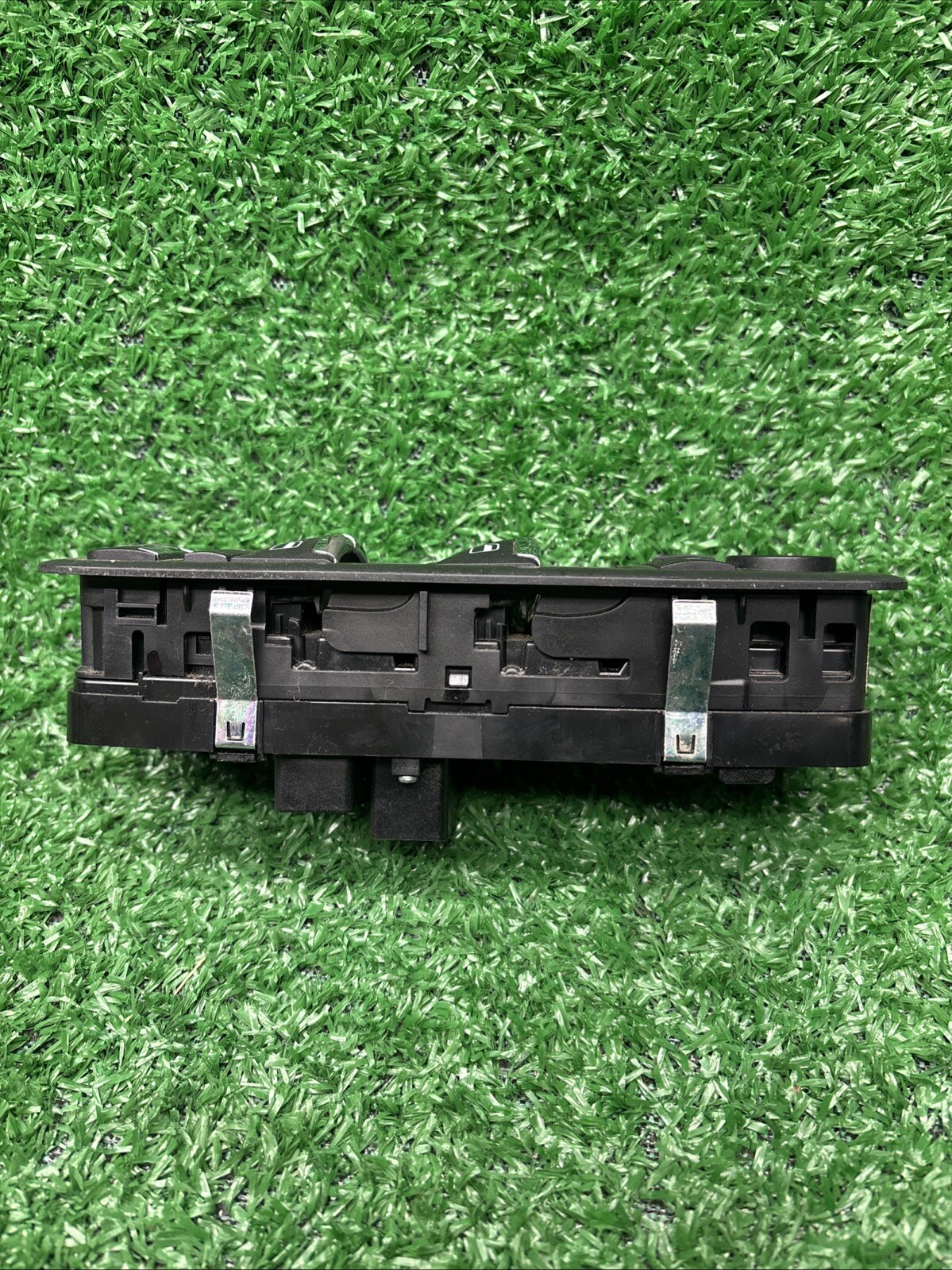 14-17 Maserati Quattroporte M156 Front Left Master Window Switch Control OEM