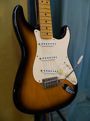 ギター Fender USA American Vintage 57 Reissue 1990 Fender American Vintage Reissue '57 Stratocaster Nitro