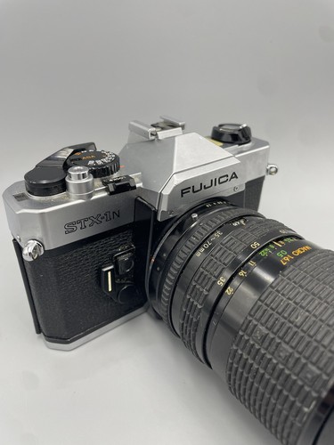 FOTOCAMERA FUJICA STX-1N 35 MM PELLICOLA CON ZOOM STANDARD SIGMA 1:2.8~4 F=35 MM~OBIETTIVO 70 MM - Foto 3 di 12