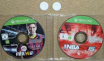 NBA 2K15 + FIFA 14 Spiele MICROSOFT XBOX ONE + 2 CONTROLLER THUMB GRIP Basketball